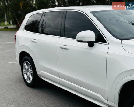 Белый Вольво ХС90, объемом двигателя 2 л и пробегом 395 тыс. км за 21999 $, фото 25 на Automoto.ua