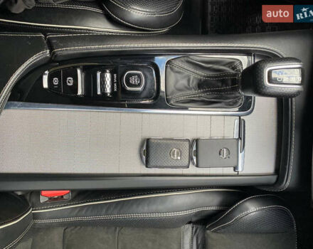 Вольво ХС90 2017 в Ровно на Automoto.ua Белый Вольво ХС90, объемом двигателя 2 л и пробегом 267 тыс. км за 41000 $, фото 21 на Automoto.ua