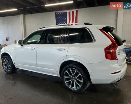 Белый Вольво ХС90, объемом двигателя 2 л и пробегом 133 тыс. км за 8100 $, фото 1 на Automoto.ua