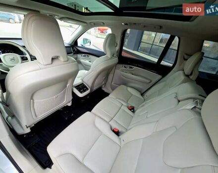 Белый Вольво ХС90, объемом двигателя 1.97 л и пробегом 176 тыс. км за 33950 $, фото 63 на Automoto.ua