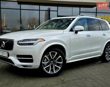 Белый Вольво ХС90, объемом двигателя 1.97 л и пробегом 176 тыс. км за 33950 $, фото 2 на Automoto.ua