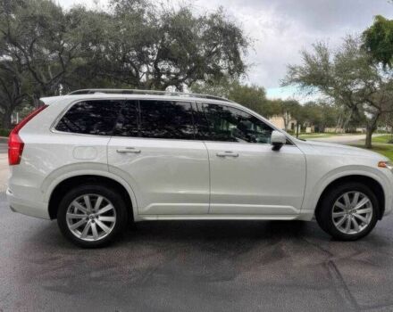 Белый Вольво ХС90, объемом двигателя 2 л и пробегом 89 тыс. км за 9900 $, фото 6 на Automoto.ua