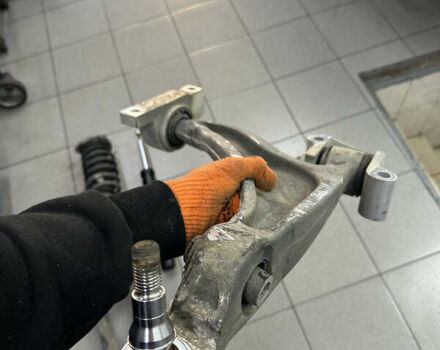 Белый Вольво ХС90, объемом двигателя 1.97 л и пробегом 145 тыс. км за 35000 $, фото 8 на Automoto.ua