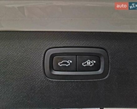 Белый Вольво ХС90, объемом двигателя 1.97 л и пробегом 176 тыс. км за 33950 $, фото 55 на Automoto.ua