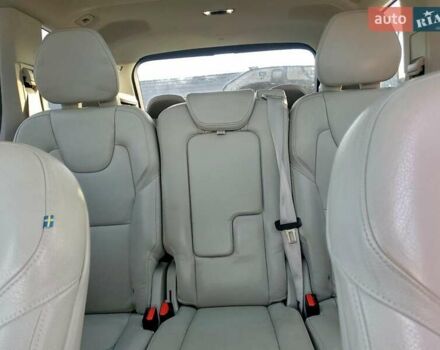 Белый Вольво ХС90, объемом двигателя 1.97 л и пробегом 159 тыс. км за 8100 $, фото 9 на Automoto.ua