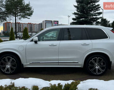 Белый Вольво ХС90, объемом двигателя 2 л и пробегом 140 тыс. км за 43500 $, фото 4 на Automoto.ua