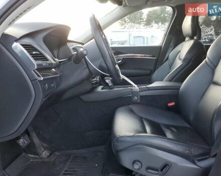 Білий Вольво ХС90, об'ємом двигуна 1.97 л та пробігом 131 тис. км за 8000 $, фото 6 на Automoto.ua