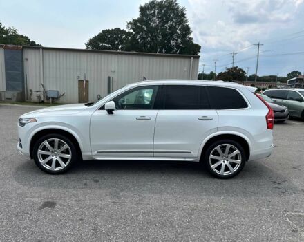 Белый Вольво ХС90, объемом двигателя 2 л и пробегом 37 тыс. км за 13500 $, фото 3 на Automoto.ua