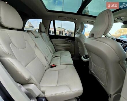 Белый Вольво ХС90, объемом двигателя 1.97 л и пробегом 176 тыс. км за 33950 $, фото 46 на Automoto.ua