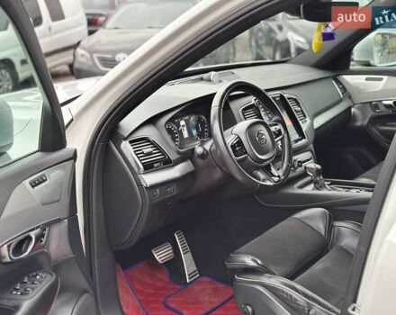 Белый Вольво ХС90, объемом двигателя 1.97 л и пробегом 157 тыс. км за 36999 $, фото 4 на Automoto.ua