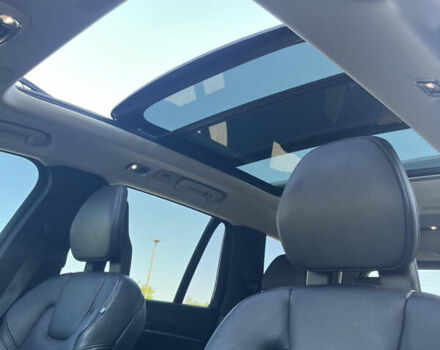 Белый Вольво ХС90, объемом двигателя 1.97 л и пробегом 69 тыс. км за 39000 $, фото 7 на Automoto.ua