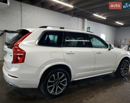 Белый Вольво ХС90, объемом двигателя 2 л и пробегом 133 тыс. км за 8100 $, фото 2 на Automoto.ua