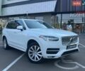 Белый Вольво ХС90, объемом двигателя 1.97 л и пробегом 115 тыс. км за 28990 $, фото 1 на Automoto.ua