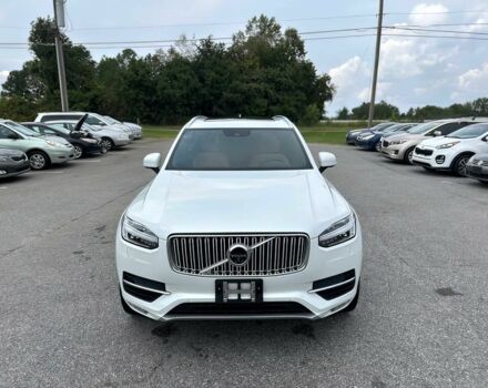 Белый Вольво ХС90, объемом двигателя 2 л и пробегом 37 тыс. км за 13500 $, фото 1 на Automoto.ua