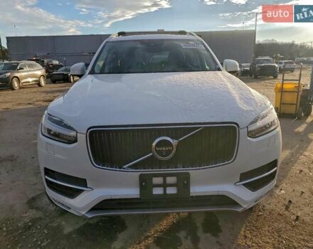 Белый Вольво ХС90, объемом двигателя 1.97 л и пробегом 159 тыс. км за 8100 $, фото 4 на Automoto.ua