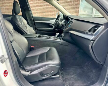 Білий Вольво ХС90, об'ємом двигуна 2 л та пробігом 45 тис. км за 7600 $, фото 8 на Automoto.ua