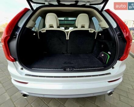 Белый Вольво ХС90, объемом двигателя 1.97 л и пробегом 176 тыс. км за 33950 $, фото 52 на Automoto.ua