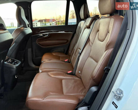 Белый Вольво ХС90, объемом двигателя 1.97 л и пробегом 133 тыс. км за 30500 $, фото 7 на Automoto.ua