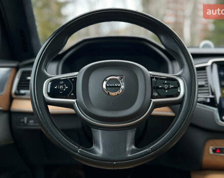 Белый Вольво ХС90, объемом двигателя 2 л и пробегом 140 тыс. км за 43500 $, фото 10 на Automoto.ua