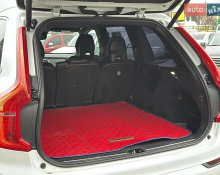 Белый Вольво ХС90, объемом двигателя 1.97 л и пробегом 157 тыс. км за 36999 $, фото 8 на Automoto.ua