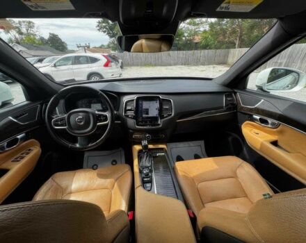 Білий Вольво ХС90, об'ємом двигуна 2 л та пробігом 44 тис. км за 14000 $, фото 8 на Automoto.ua