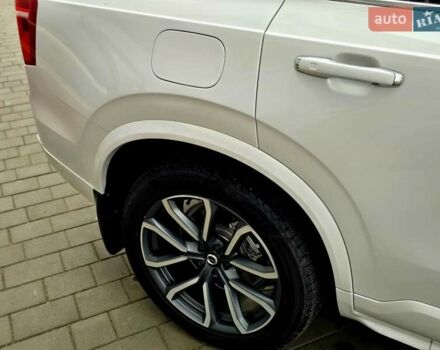 Белый Вольво ХС90, объемом двигателя 1.97 л и пробегом 176 тыс. км за 33950 $, фото 26 на Automoto.ua