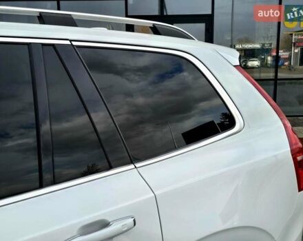 Белый Вольво ХС90, объемом двигателя 1.97 л и пробегом 176 тыс. км за 33950 $, фото 19 на Automoto.ua