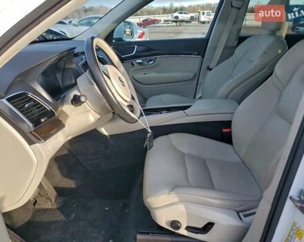 Белый Вольво ХС90, объемом двигателя 1.97 л и пробегом 159 тыс. км за 8100 $, фото 6 на Automoto.ua