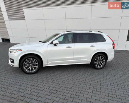 Белый Вольво ХС90, объемом двигателя 1.97 л и пробегом 133 тыс. км за 30500 $, фото 1 на Automoto.ua