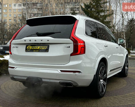 Белый Вольво ХС90, объемом двигателя 2 л и пробегом 140 тыс. км за 43500 $, фото 7 на Automoto.ua