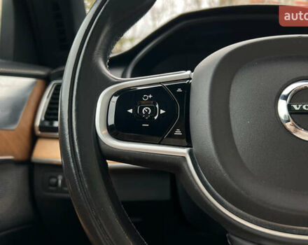 Белый Вольво ХС90, объемом двигателя 2 л и пробегом 140 тыс. км за 43500 $, фото 11 на Automoto.ua