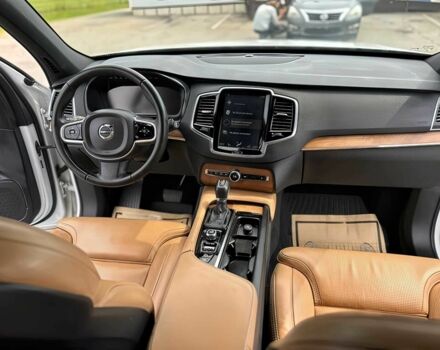 Белый Вольво ХС90, объемом двигателя 2 л и пробегом 37 тыс. км за 13500 $, фото 10 на Automoto.ua