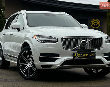 Белый Вольво ХС90, объемом двигателя 2 л и пробегом 140 тыс. км за 43500 $, фото 1 на Automoto.ua