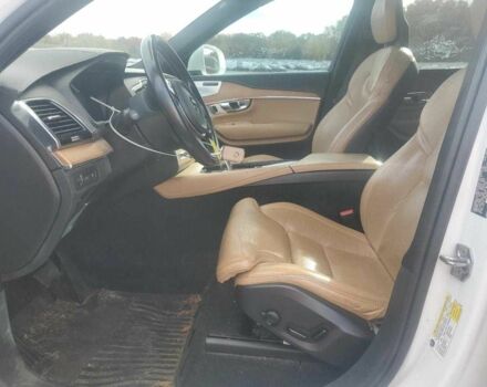 Белый Вольво ХС90, объемом двигателя 2 л и пробегом 88 тыс. км за 18000 $, фото 7 на Automoto.ua