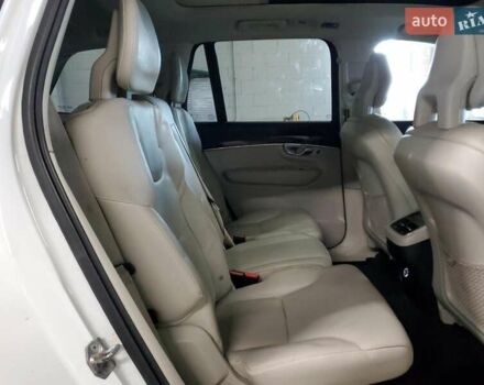 Белый Вольво ХС90, объемом двигателя 2 л и пробегом 133 тыс. км за 8100 $, фото 10 на Automoto.ua