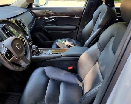 Білий Вольво ХС90, об'ємом двигуна 2 л та пробігом 109 тис. км за 34500 $, фото 7 на Automoto.ua