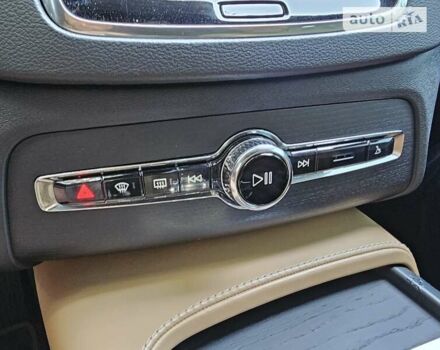 Белый Вольво ХС90, объемом двигателя 1.97 л и пробегом 180 тыс. км за 41500 $, фото 36 на Automoto.ua