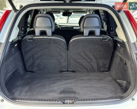 Вольво ХС90 2019 в Черновцах на Automoto.ua Белый Вольво ХС90, объемом двигателя 2 л и пробегом 132 тыс. км за 33300 $, фото 23 на Automoto.ua