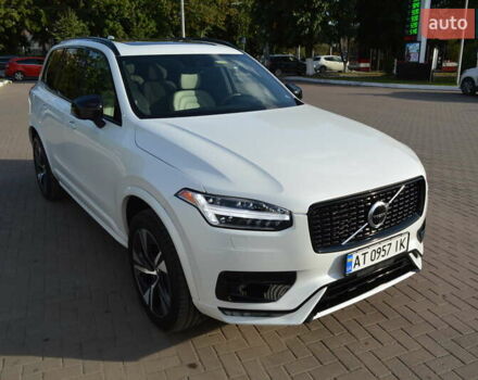 Белый Вольво ХС90, объемом двигателя 1.97 л и пробегом 102 тыс. км за 41000 $, фото 6 на Automoto.ua