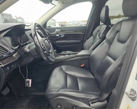 Білий Вольво ХС90, об'ємом двигуна 2 л та пробігом 209 тис. км за 23800 $, фото 4 на Automoto.ua