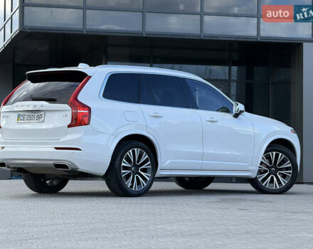 Вольво ХС90 2019 в Черновцах на Automoto.ua Белый Вольво ХС90, объемом двигателя 2 л и пробегом 132 тыс. км за 33300 $, фото 2 на Automoto.ua