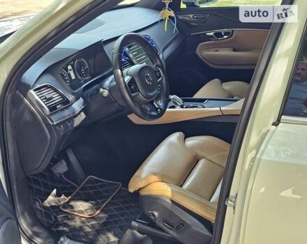 Белый Вольво ХС90, объемом двигателя 1.97 л и пробегом 180 тыс. км за 41500 $, фото 10 на Automoto.ua