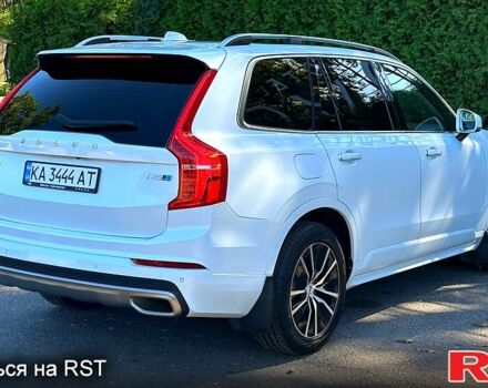 Белый Вольво ХС90, объемом двигателя 2 л и пробегом 91 тыс. км за 41700 $, фото 1 на Automoto.ua