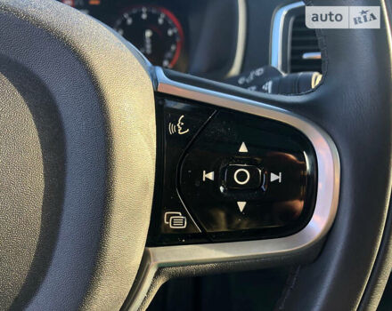 Белый Вольво ХС90, объемом двигателя 2 л и пробегом 33 тыс. км за 39900 $, фото 24 на Automoto.ua