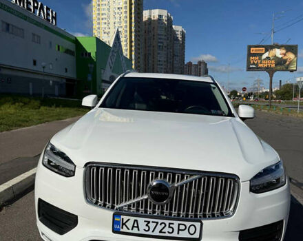 Вольво ХС90 2019 в Киеве на Automoto.ua Белый Вольво ХС90, объемом двигателя 1.97 л и пробегом 137 тыс. км за 34000 $, фото 2 на Automoto.ua