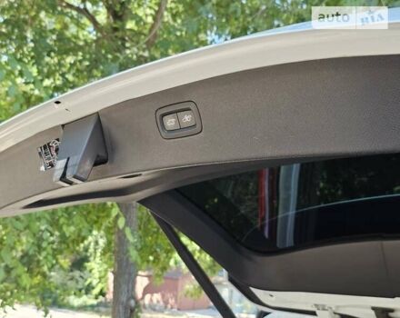 Белый Вольво ХС90, объемом двигателя 1.97 л и пробегом 180 тыс. км за 41500 $, фото 18 на Automoto.ua