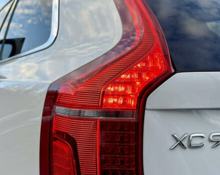 Вольво ХС90 2019 в Черновцах на Automoto.ua Белый Вольво ХС90, объемом двигателя 2 л и пробегом 132 тыс. км за 33300 $, фото 57 на Automoto.ua