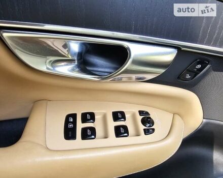 Белый Вольво ХС90, объемом двигателя 1.97 л и пробегом 180 тыс. км за 41500 $, фото 27 на Automoto.ua