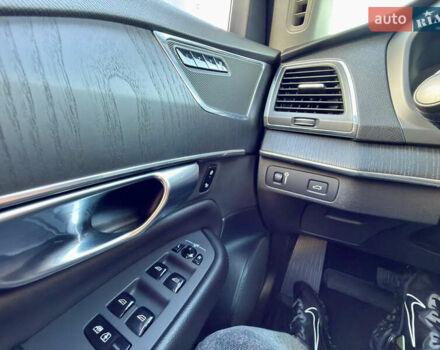 Вольво ХС90 2019 в Черновцах на Automoto.ua Белый Вольво ХС90, объемом двигателя 2 л и пробегом 132 тыс. км за 33300 $, фото 43 на Automoto.ua