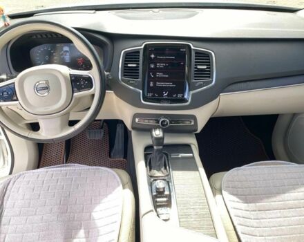 Білий Вольво ХС90, об'ємом двигуна 2 л та пробігом 142 тис. км за 28500 $, фото 7 на Automoto.ua